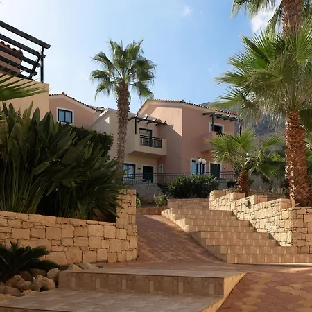 Lägenhetshotell Asterias Village 4*