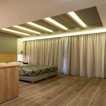 Asterias Village Apartahotel 4*
