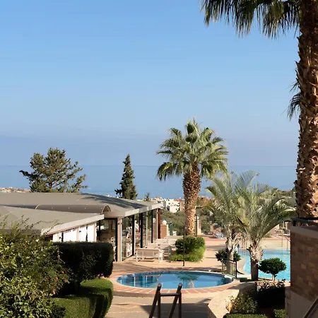 Asterias Village Apartahotel