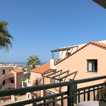 Apartahotel Asterias Village 4*