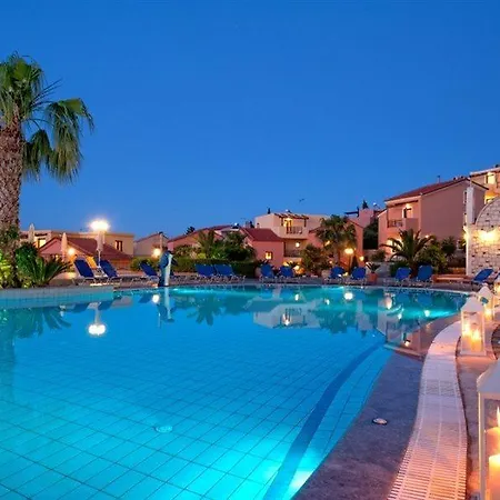 Asterias Village Apartahotel 4*